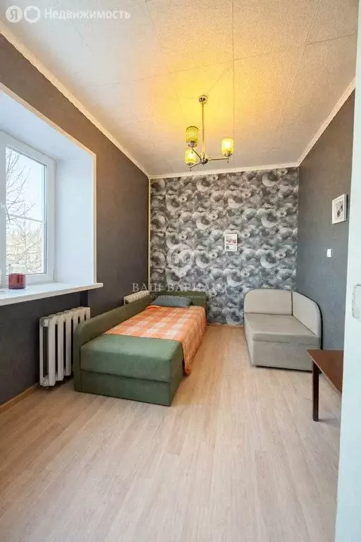 3-комнатная квартира: Рыбинск, улица Бабушкина, 1 (48.2 м) - Фото 1