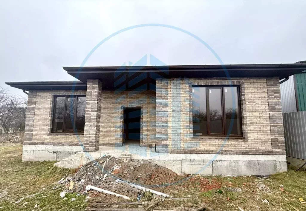 Дом в Ставропольский край, Ессентуки Октябрьская ул., 216 (152 м) - Фото 1