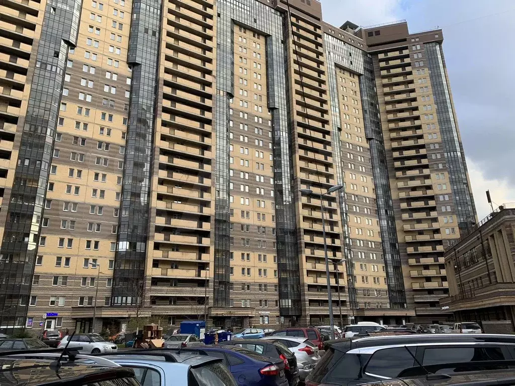 1-к. квартира, 38 м, 10/25 эт. - Фото 0