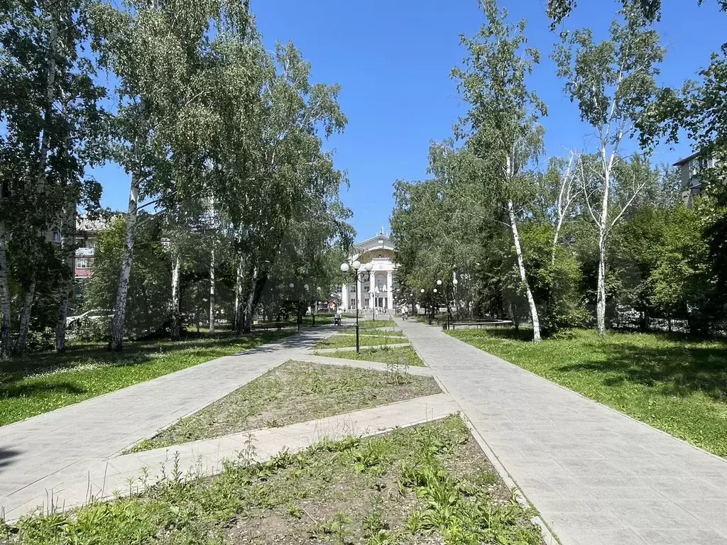 1-к. квартира, 30,7 м, 5/5 эт. - Фото 0
