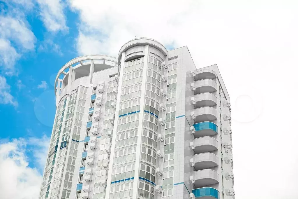 3-к. квартира, 104 м, 9/23 эт. - Фото 0