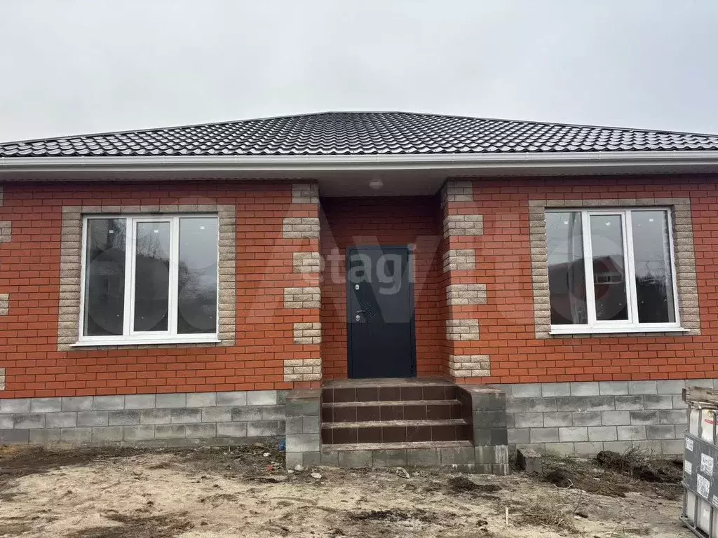 Дом 100 м на участке 8 сот. - Фото 0
