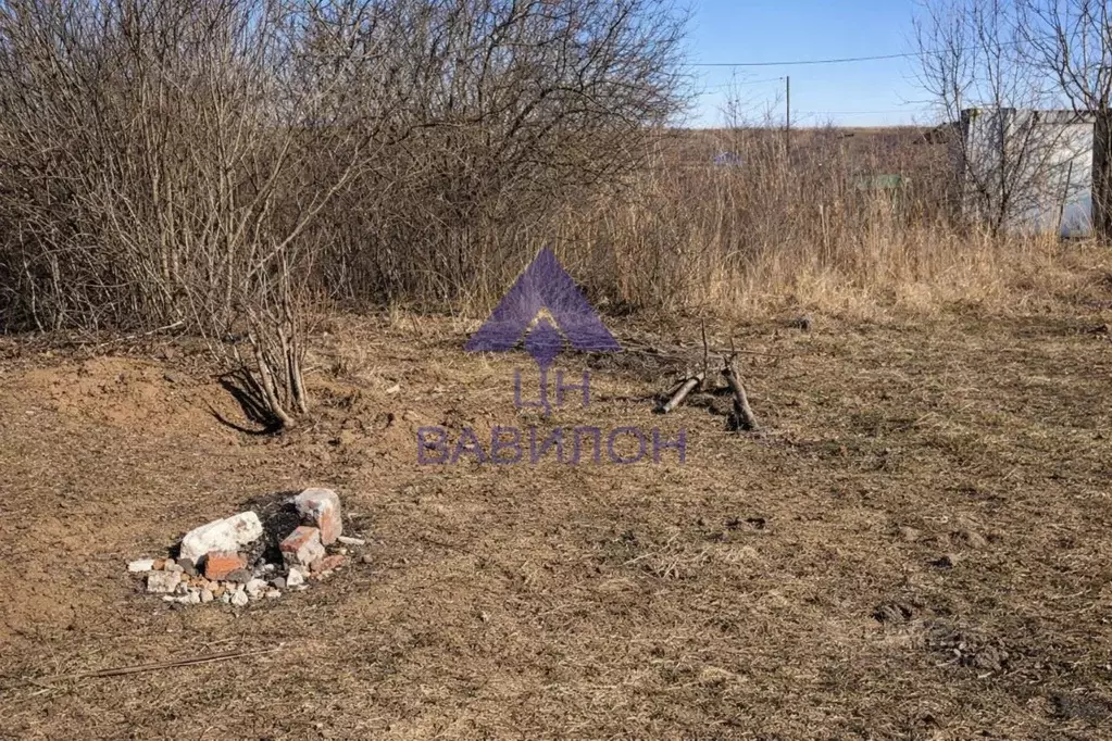 Участок в Ростовская область, Волгодонск Ветеран СНТ, ул. 4-я Линия ... - Фото 1