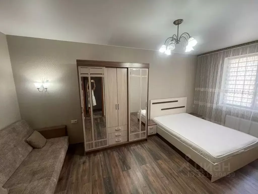 1-к кв. Крым, Симферопольский район, с. Мирное ул. Крымской Весны, 5к4 ... - Фото 1