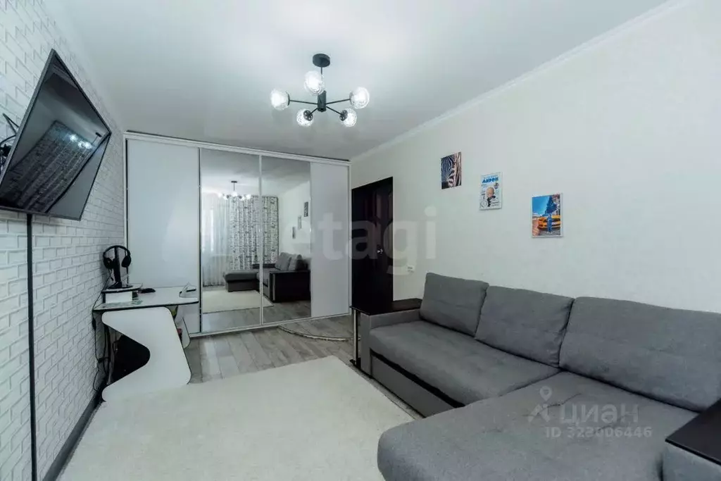 3-к кв. Алтайский край, Бийск ул. Александра Пушкина, 213 (71.8 м) - Фото 1