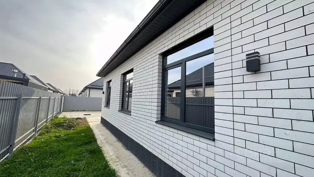 Дом в Краснодарский край, Темрюк ул. Декабристов (109 м) - Фото 1