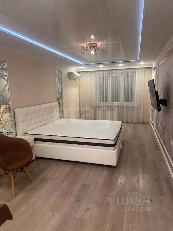 3-к кв. Амурская область, Благовещенск ул. Шимановского, 78 (90.0 м) - Фото 1