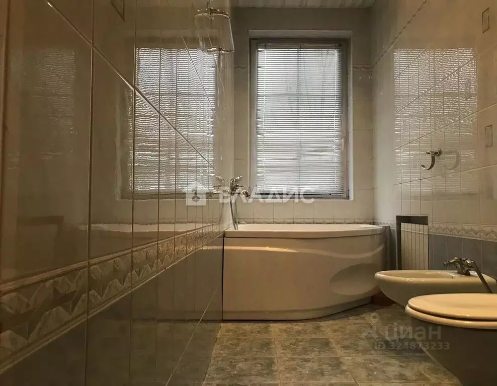 4-к кв. Калининградская область, Калининград Коммунальная ул., 27 ... - Фото 1