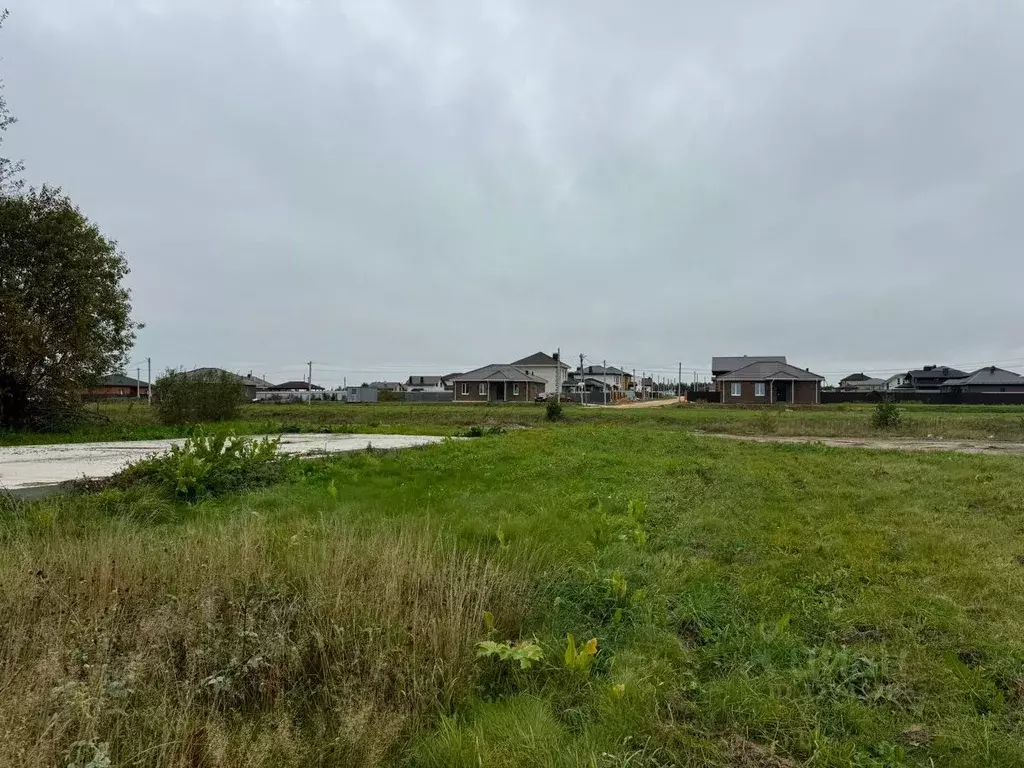 Участок в Тверская область, Калининский муниципальный округ, д. ... - Фото 1