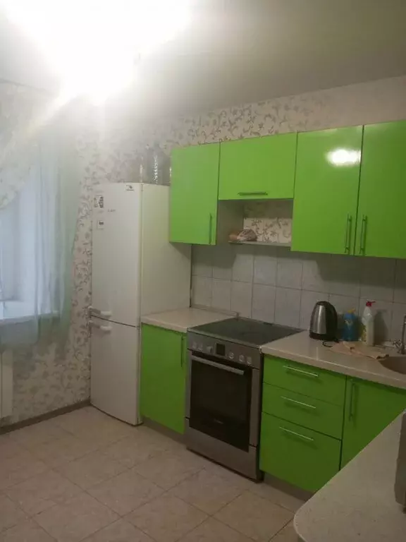 1-комнатная квартира: Киров, улица Сурикова, 52 (50.8 м) - Фото 1