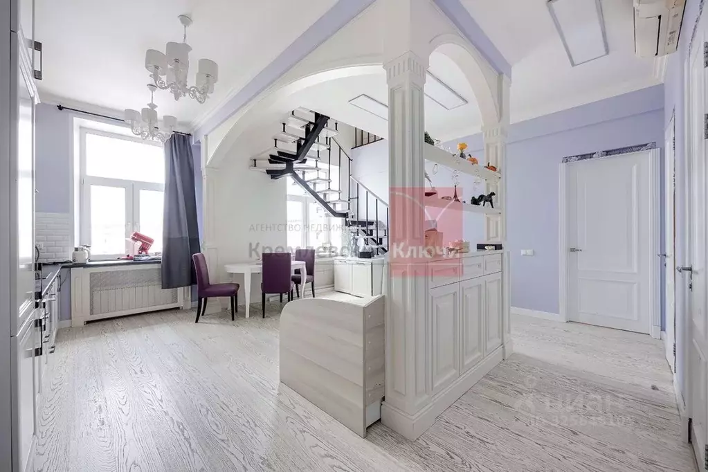 4-к кв. Москва Тверская ул., 8к1 (135.6 м) - Фото 1