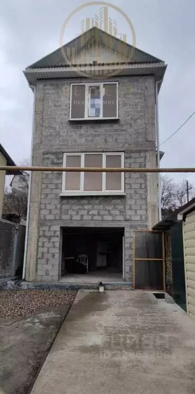 Дом в Ставропольский край, Ессентуки Шоссейная ул., 3 (98 м) - Фото 1