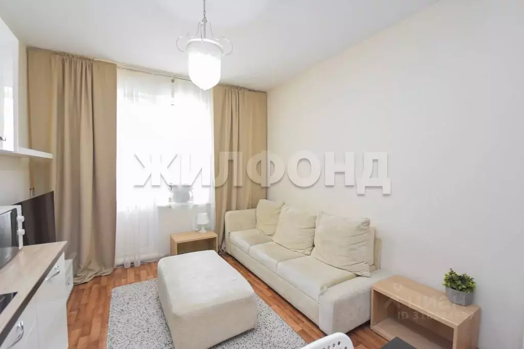 1-к кв. Новосибирская область, Новосибирск ул. Пархоменко, 27 (41.6 м) - Фото 1