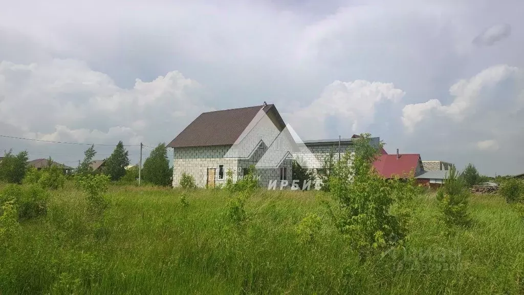 Дом в Алтайский край, Первомайский район, пос. Новый ул. Школьная, 26 ... - Фото 0