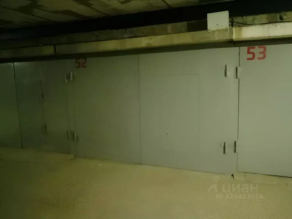 Гараж в Свердловская область, Екатеринбург ул. Фролова, 20 (18 м) - Фото 2