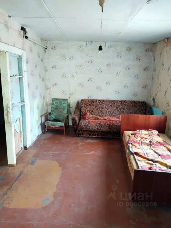 1-к кв. Самарская область, Кинельский район, с. Алакаевка  (31.3 м) - Фото 0