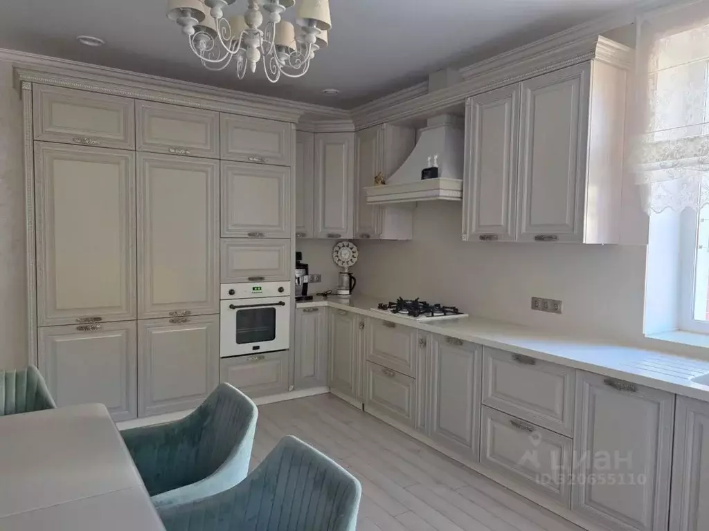 Дом в Татарстан, Казань ул. Аяза Гилязова, 28 (190 м) - Фото 0