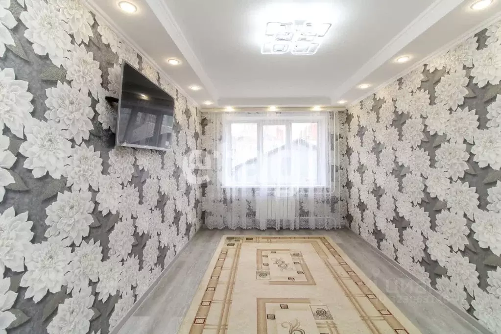 3-к кв. Красноярский край, Красноярск Ботаническая ул., 22г (68.0 м) - Фото 1