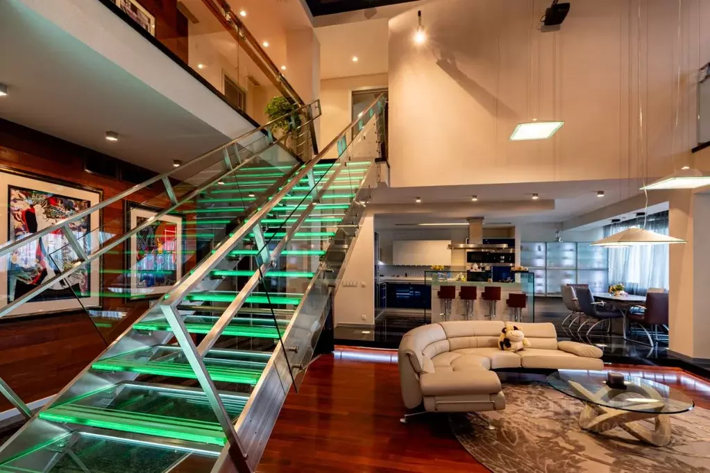 4-к кв. Самарская область, Самара ул. Венцека, 1 (308.0 м) - Фото 1