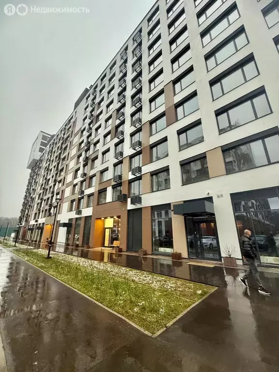 3-комнатная квартира: Отрадное, Парковая улица, 2 (77.75 м) - Фото 1