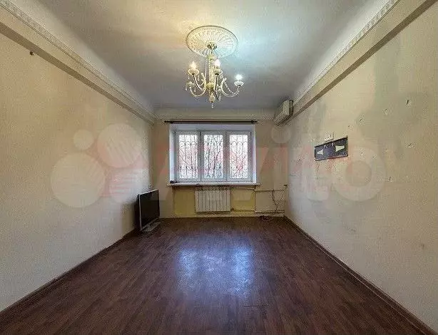 3-к. квартира, 55 м, 1/4 эт. - Фото 1