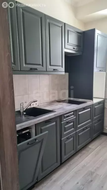 2-комнатная квартира: Омск, Заозёрная улица, 13Б (72.8 м) - Фото 1