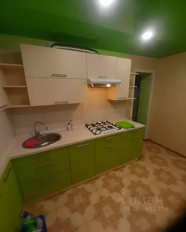 3-к кв. Смоленская область, Смоленск ул. Черняховского, 15 (100.0 м) - Фото 1