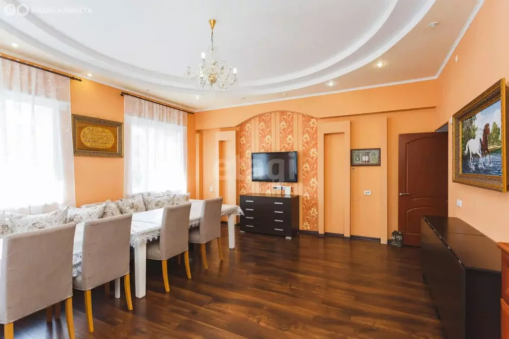 Дом в Уфа, улица Афзала Тагирова (240 м) - Фото 2