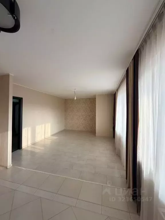 2-к кв. Красноярский край, Красноярск Якорный пер., 17А (64.0 м) - Фото 2