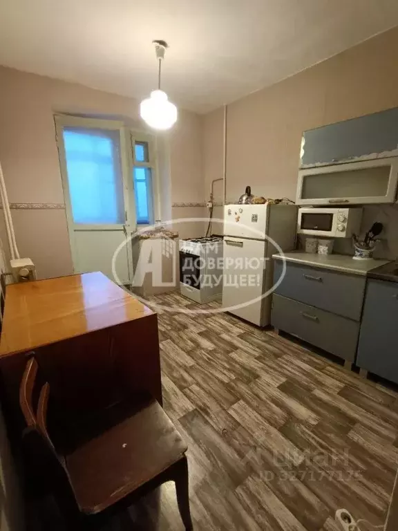 2-к кв. Пермский край, Чусовой Коммунистическая ул., 2/3 (50.0 м) - Фото 1