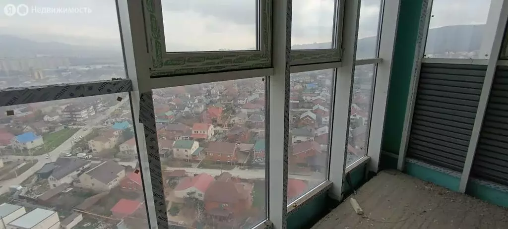 1-комнатная квартира: территория Цемдолина, улица Ф.Я. Бурсака, 82 (42 ... - Фото 1