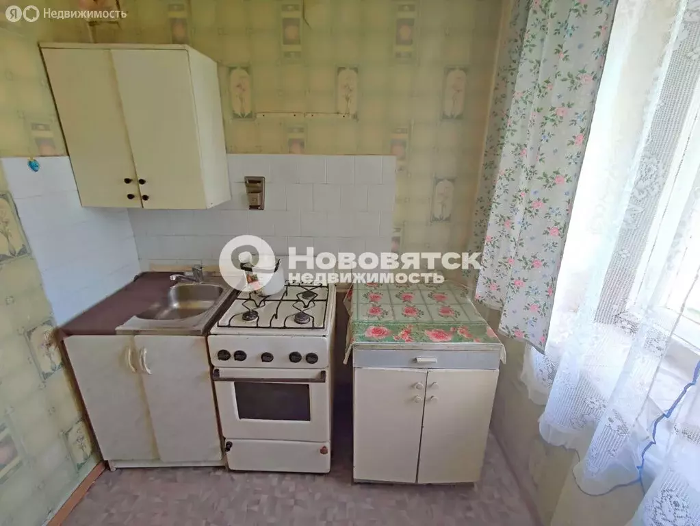 2-комнатная квартира: Киров, Нововятский район, Красноармейская улица, ... - Фото 0
