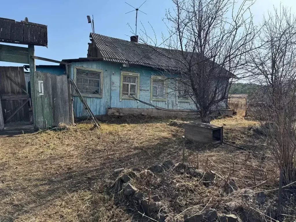 Дом в Красноярский край, Сосновоборский муниципальный округ, с. Зыково ... - Фото 1