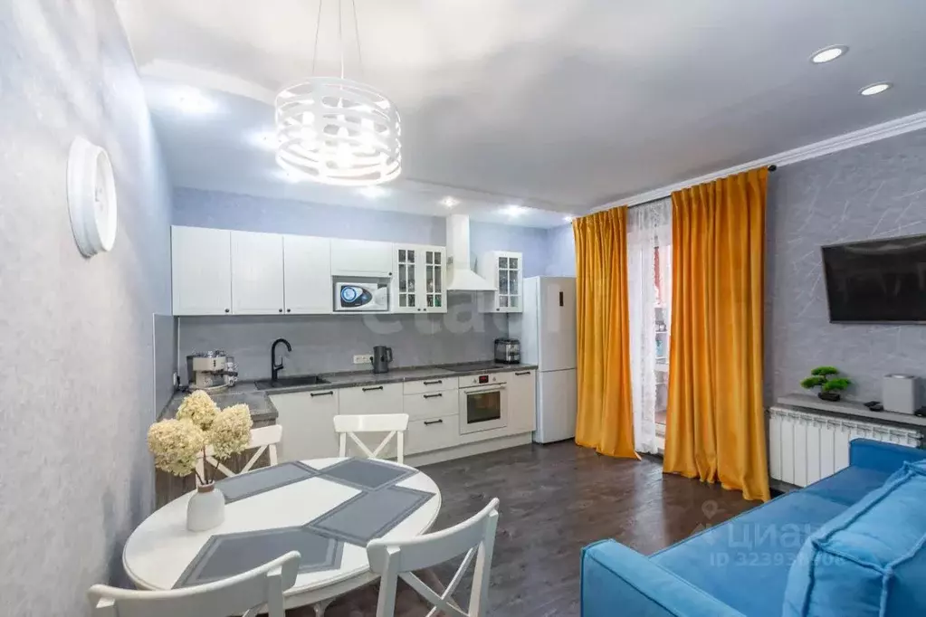 2-к кв. Омская область, Омск Городок Нефтяников мкр, ул. 50 лет ... - Фото 1