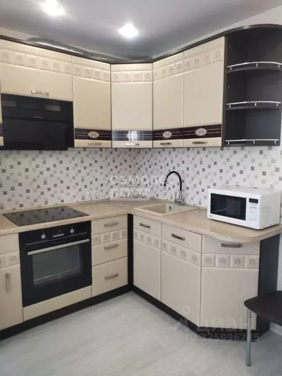 1-к кв. Тюменская область, Тюмень ул. Федюнинского, 56 (36.9 м) - Фото 1