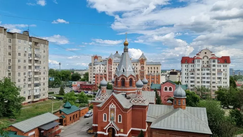 3-к кв. Липецкая область, Липецк ул. М.И. Неделина, 14А (80.0 м) - Фото 0