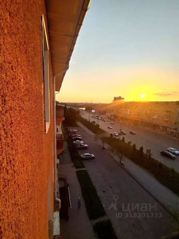 3-к кв. Омская область, Омск просп. Карла Маркса, 12 (92.6 м) - Фото 1