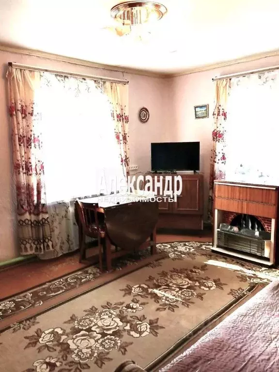 Дом в Ленинградская область, Приозерский район, Сосновское с/пос, д. ... - Фото 2