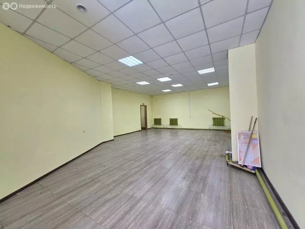 Помещение свободного назначения (367 м) - Фото 1