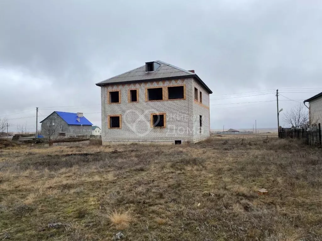 Дом в Волгоградская область, Волгоград Рабочий поселок Горьковский ... - Фото 0