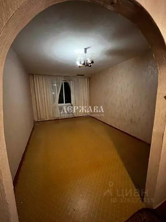 1-к кв. Белгородская область, Старый Оскол Ольминского мкр, 6А (39.0 ... - Фото 2