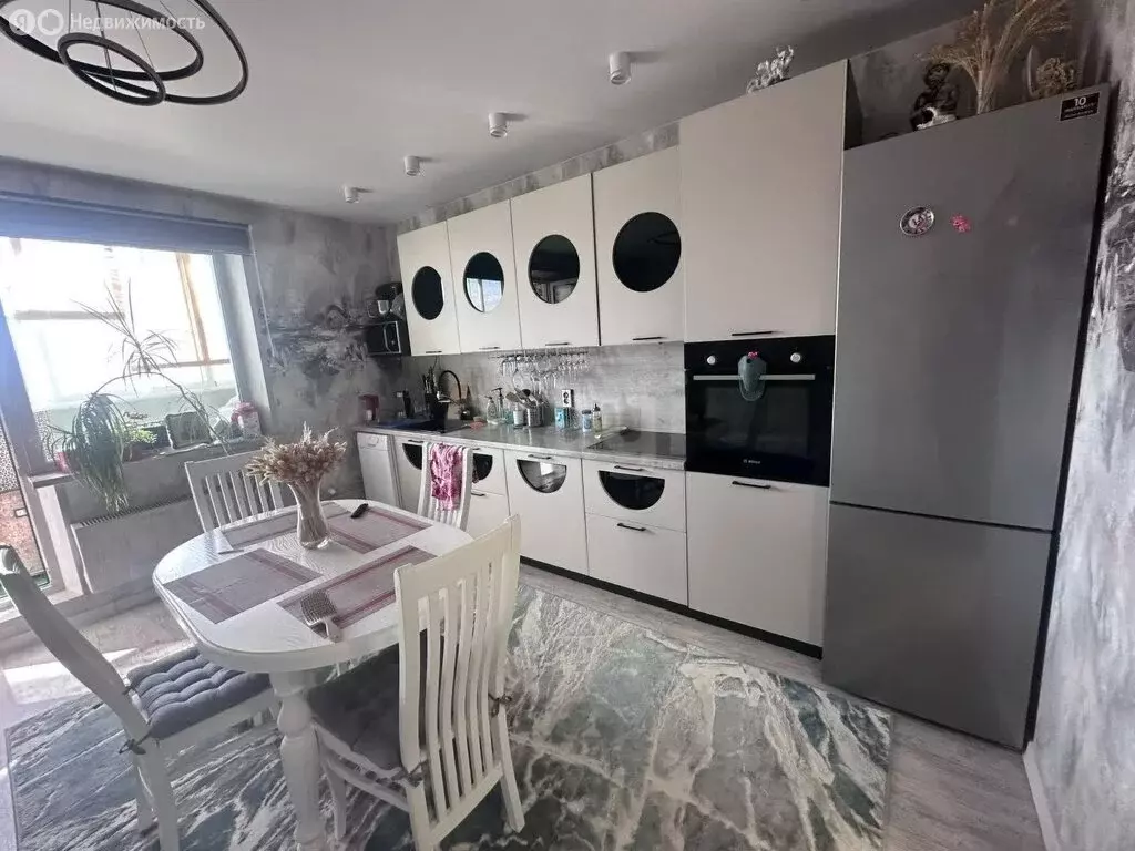 1-комнатная квартира: посёлок Красное Поле, квартал Звёздный, улица ... - Фото 2