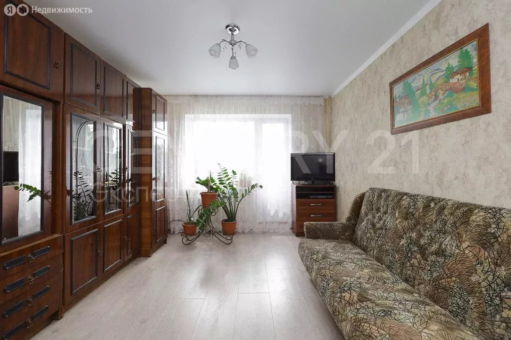 1-комнатная квартира: Калининград, улица Гайдара, 99 (36.9 м) - Фото 1