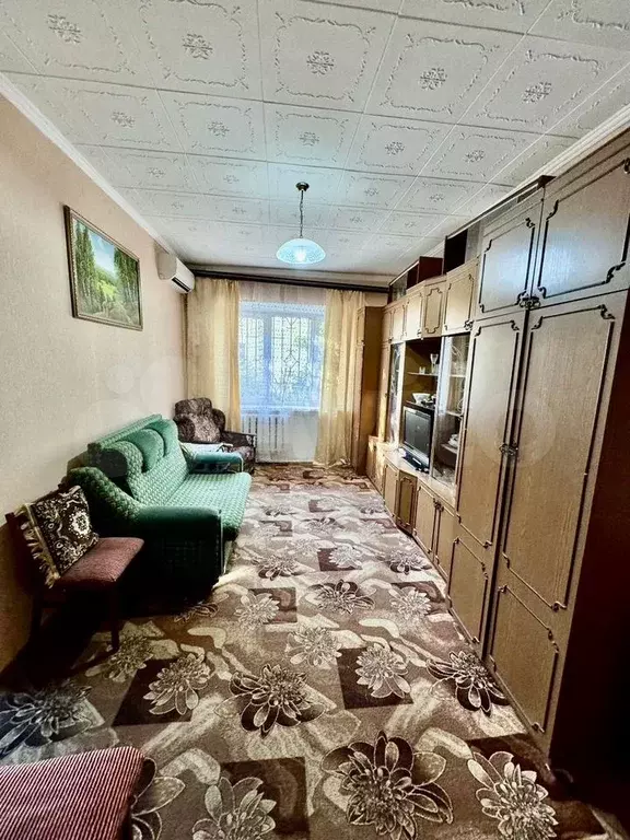 3-к. квартира, 50 м, 1/5 эт. - Фото 1