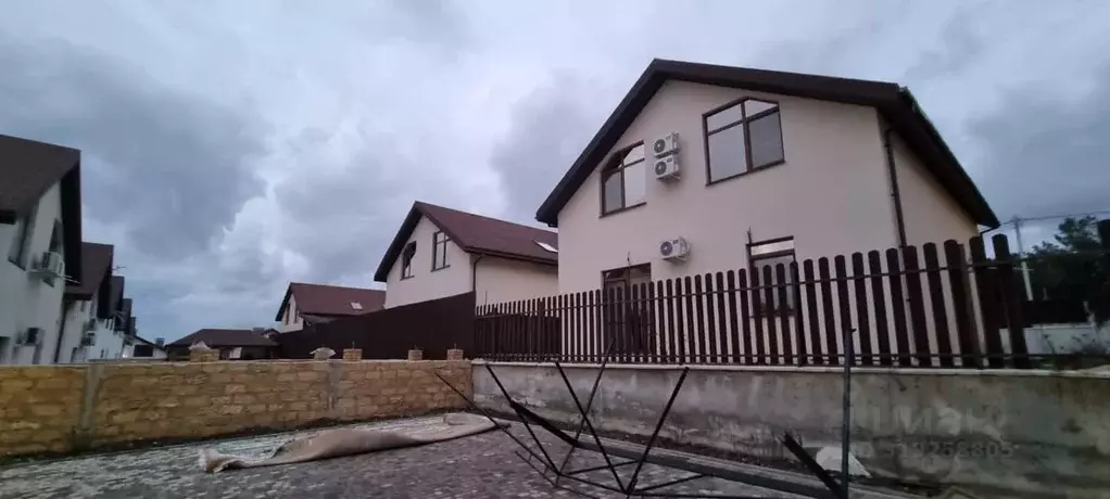 Дом в Севастополь ул. Лесхозная, 18 (200 м) - Фото 0