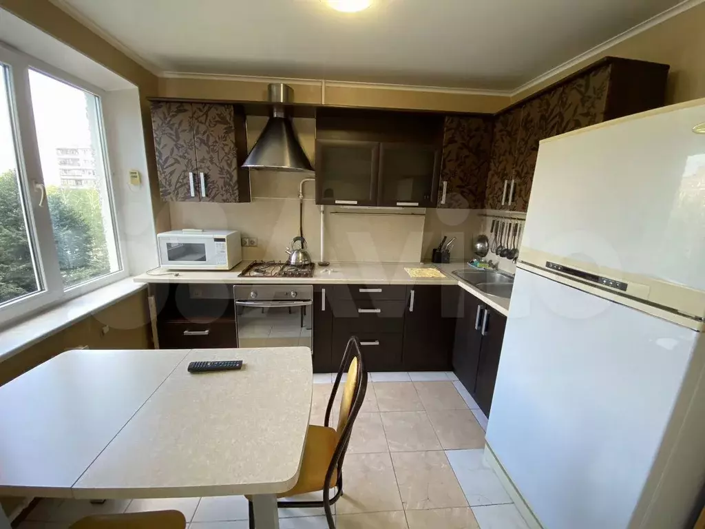 3-к. квартира, 57 м, 5/9 эт. - Фото 1