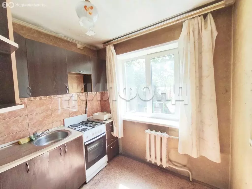 2-комнатная квартира: Абакан, улица Дзержинского, 183 (42.8 м) - Фото 1