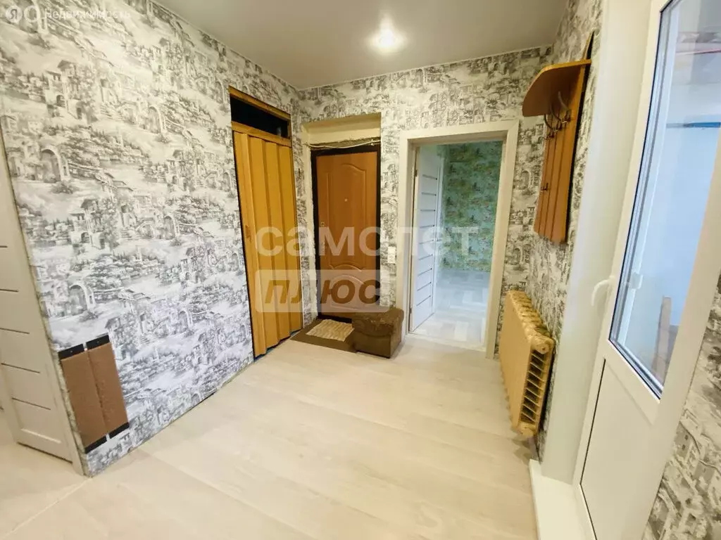 3-комнатная квартира: Сыктывкар, район Лесозавод, улица Зои ... - Фото 1