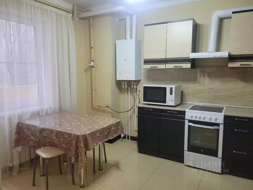 Студия Астраханская область, Астрахань ул. Фурманова, 9 (45.0 м) - Фото 1