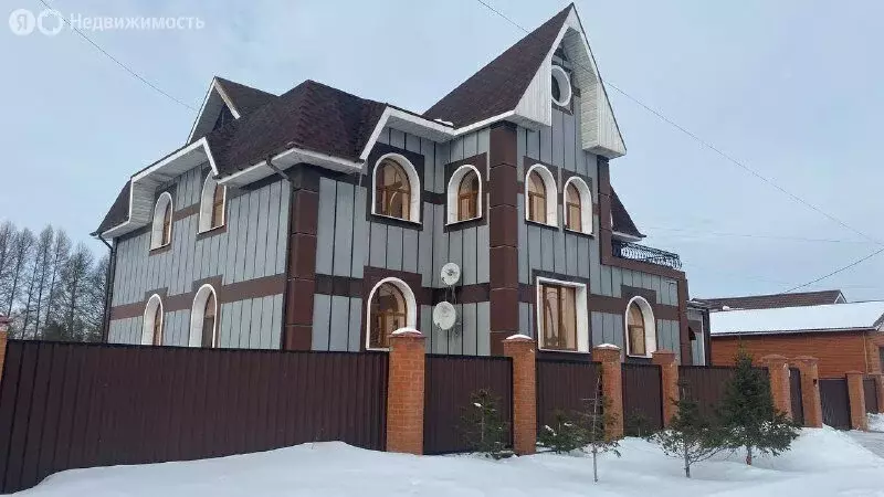 Дом в Белово, Геодезическая улица (382.2 м) - Фото 0